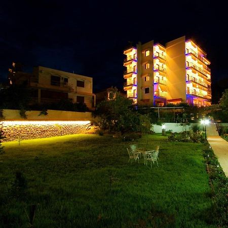 Sagini Boutique Hotel 卢特拉艾季普苏 外观 照片